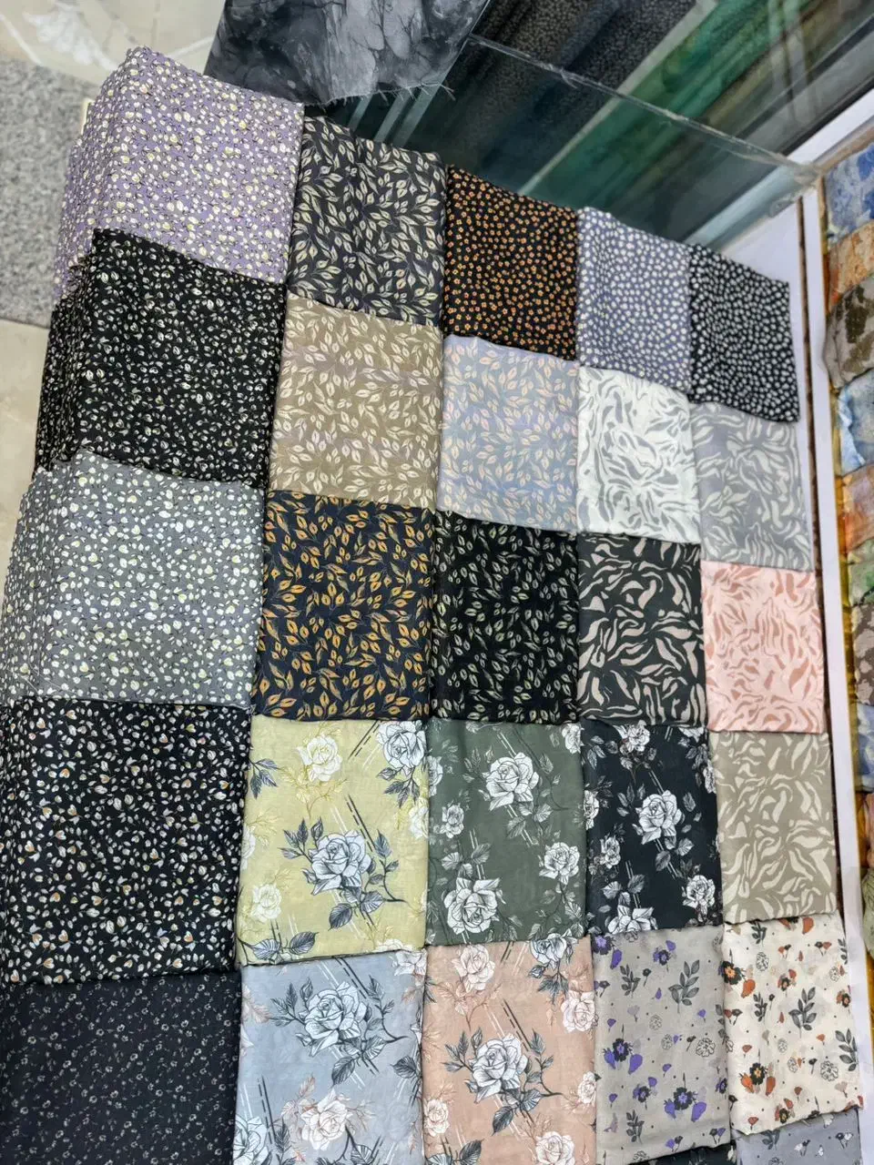 چادر رنگی|لباس|زاهدان, |دیوار