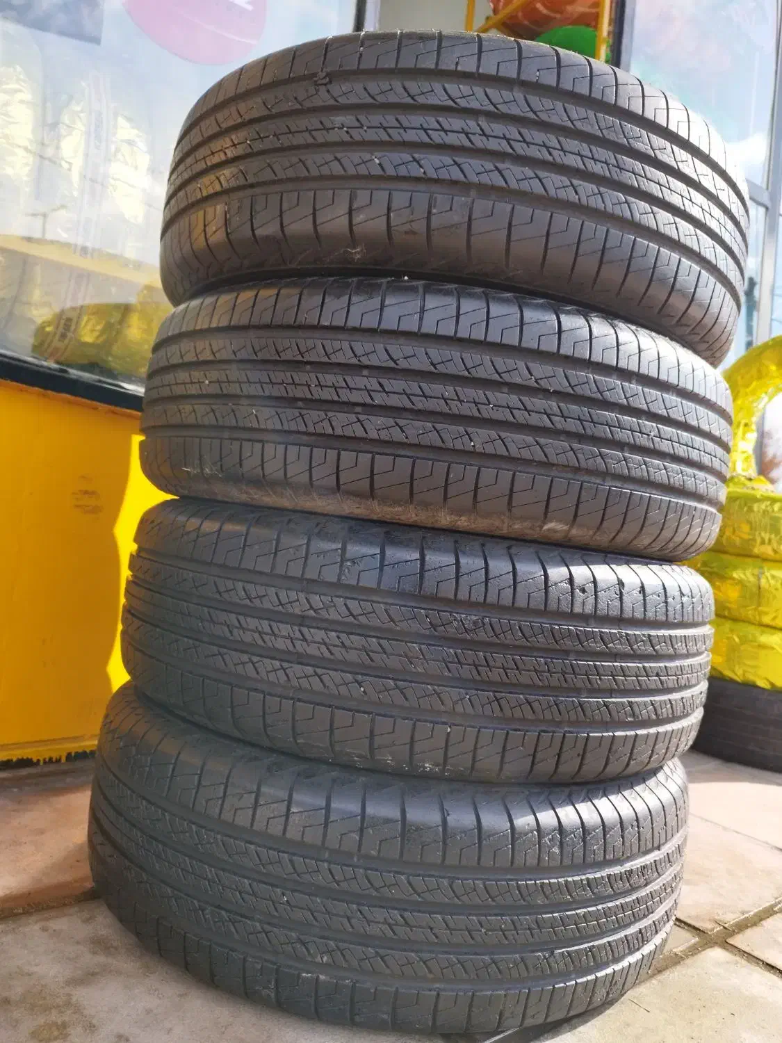 لاستیک 225/60/18 جی تی|قطعات یدکی و لوازم جانبی|سنندج, |دیوار