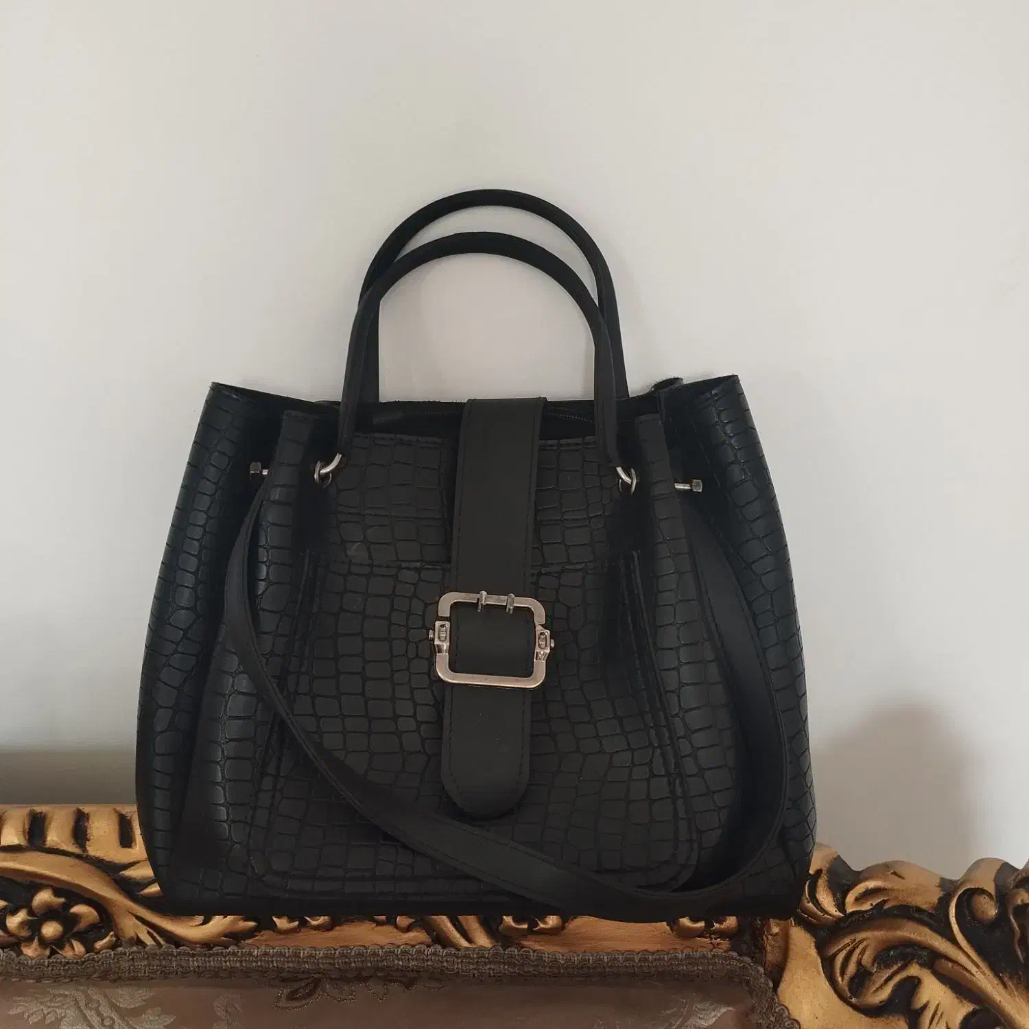 کیف مجلسی|کیف، کفش، کمربند|سمنان, |دیوار