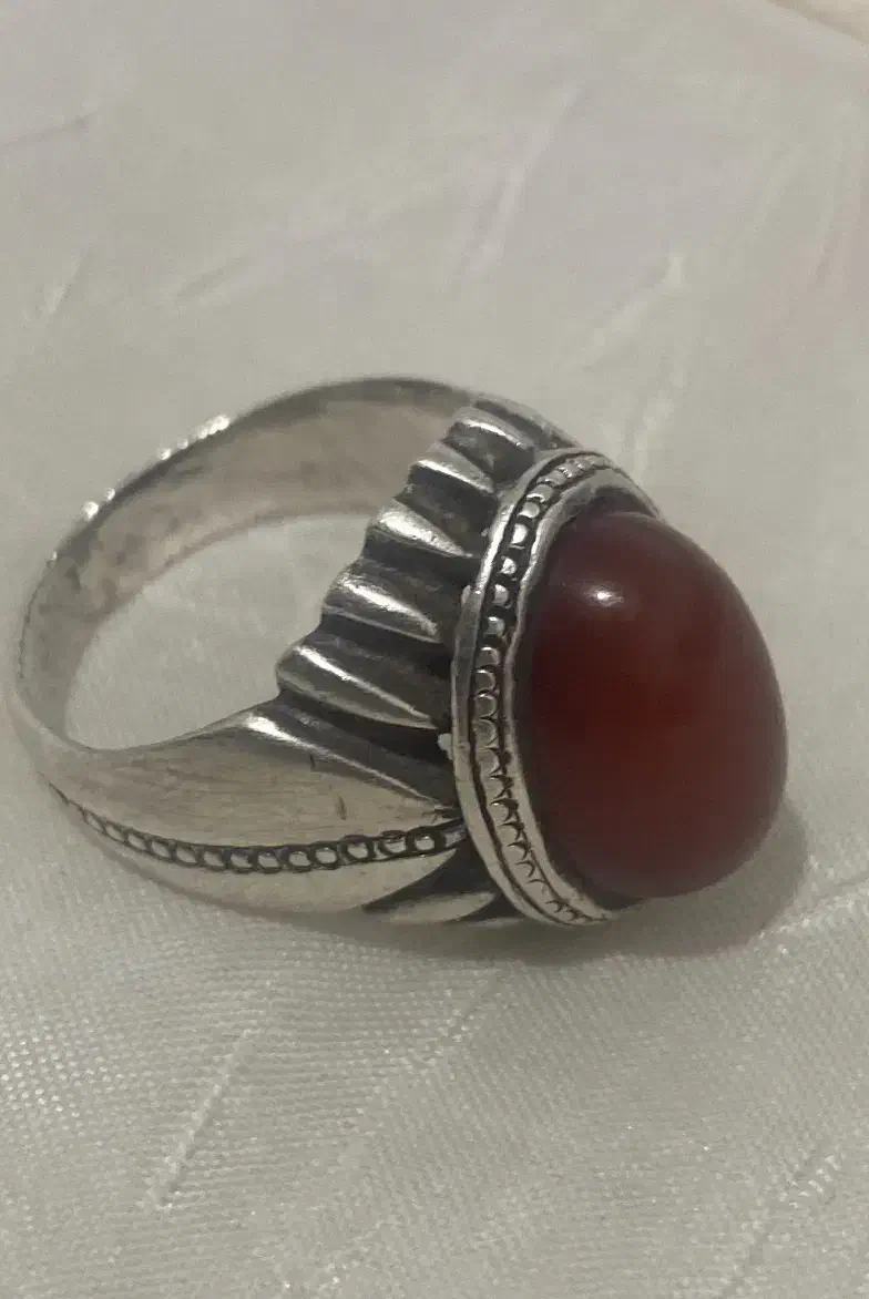 انگشتر عقیق بسیار کهنه|کلکسیون اشیاء عتیقه|نقده, |دیوار