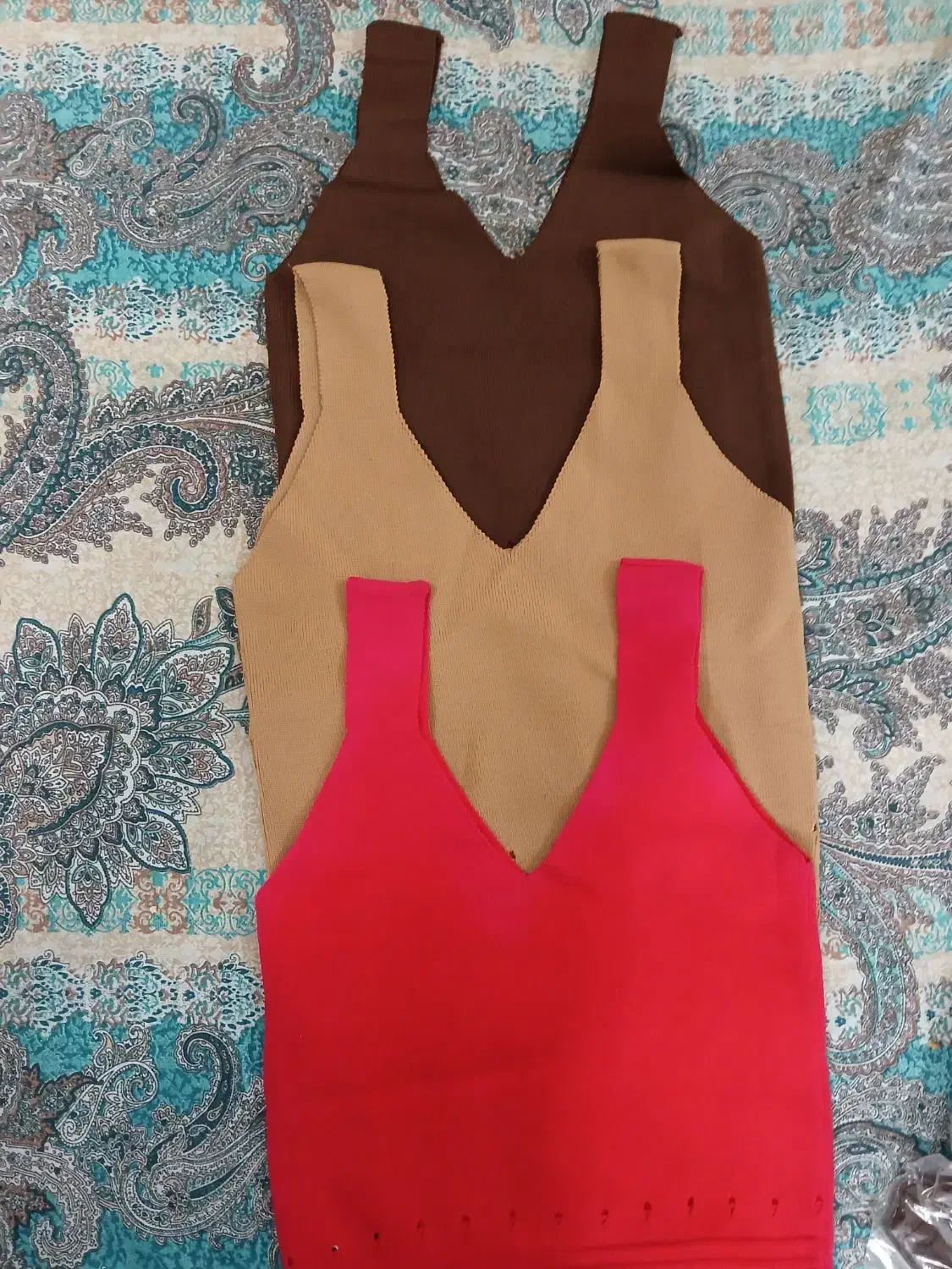 حراج لباس زمستونی و تابستونی بعلت تغیر شغل|لباس|تنکابن, |دیوار