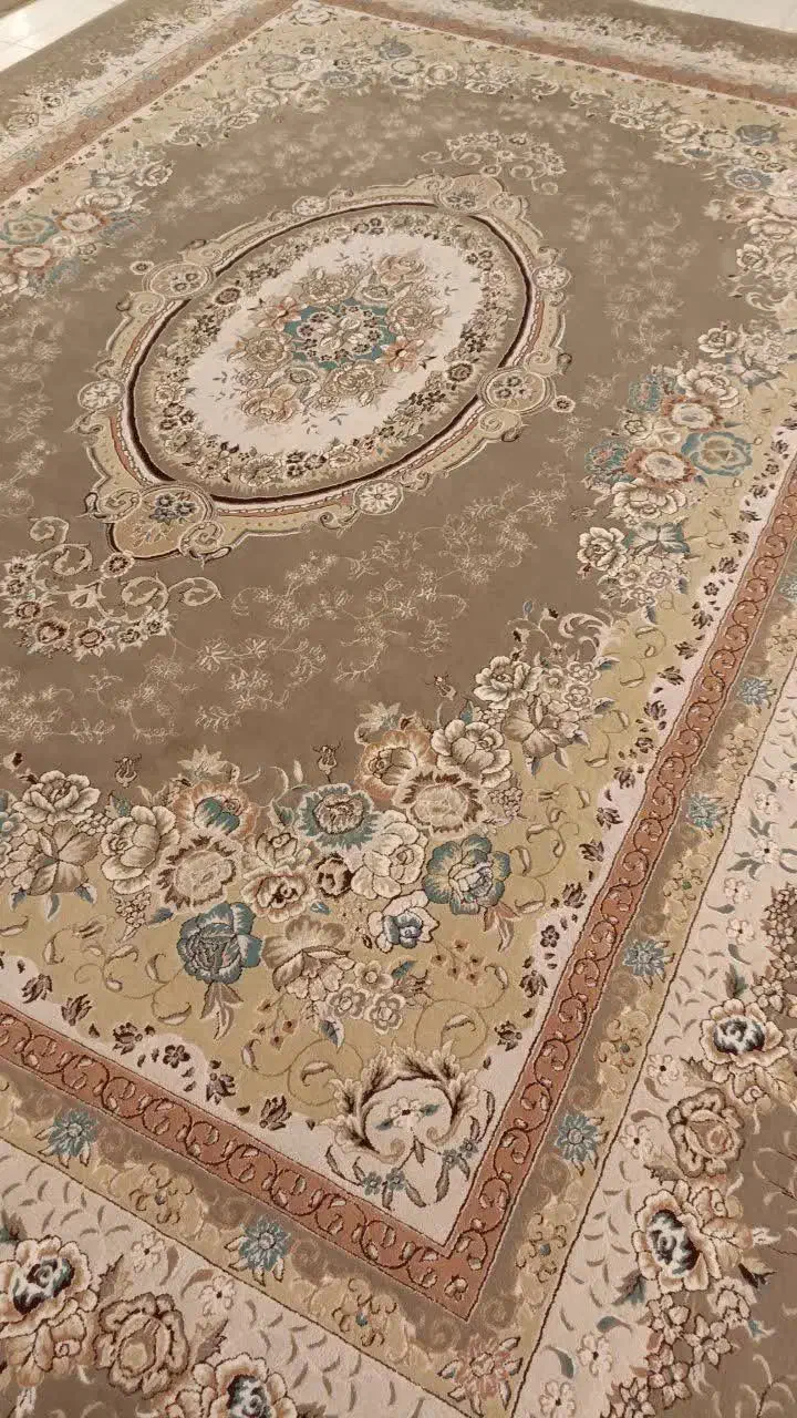 فرش گردویی|فرش|ساوه, |دیوار