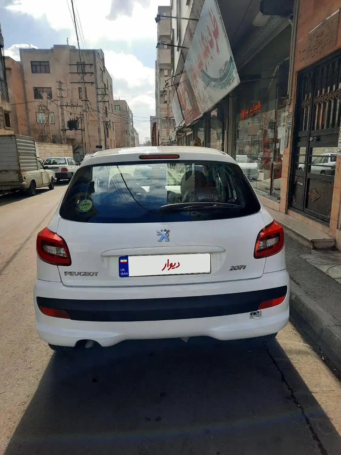 ۲۰۷ مدل ۱۴۰۱|خودرو سواری و وانت|کرج, گلشهر|دیوار