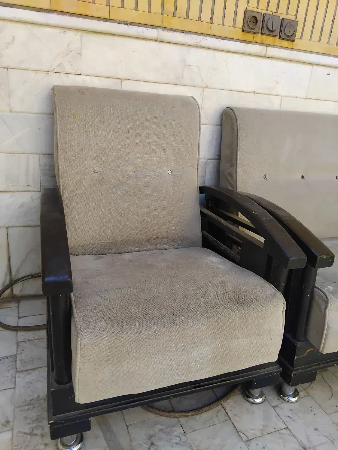 مبلمان|مبلمان خانگی و میز عسلی|قم, بنیاد|دیوار