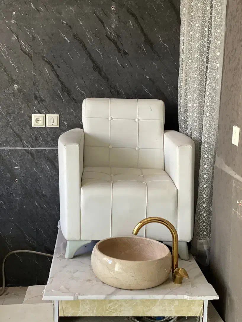 صندلی پدیکور|آرایشگاه و سالنهای زیبایی|خمین, |دیوار