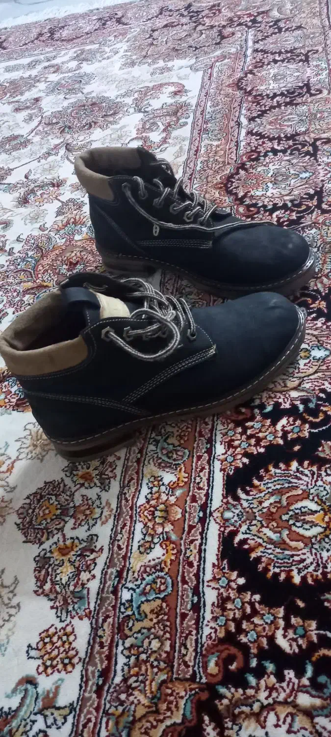 پوتین  کاترپیلار|کیف، کفش، کمربند|اردبیل, |دیوار