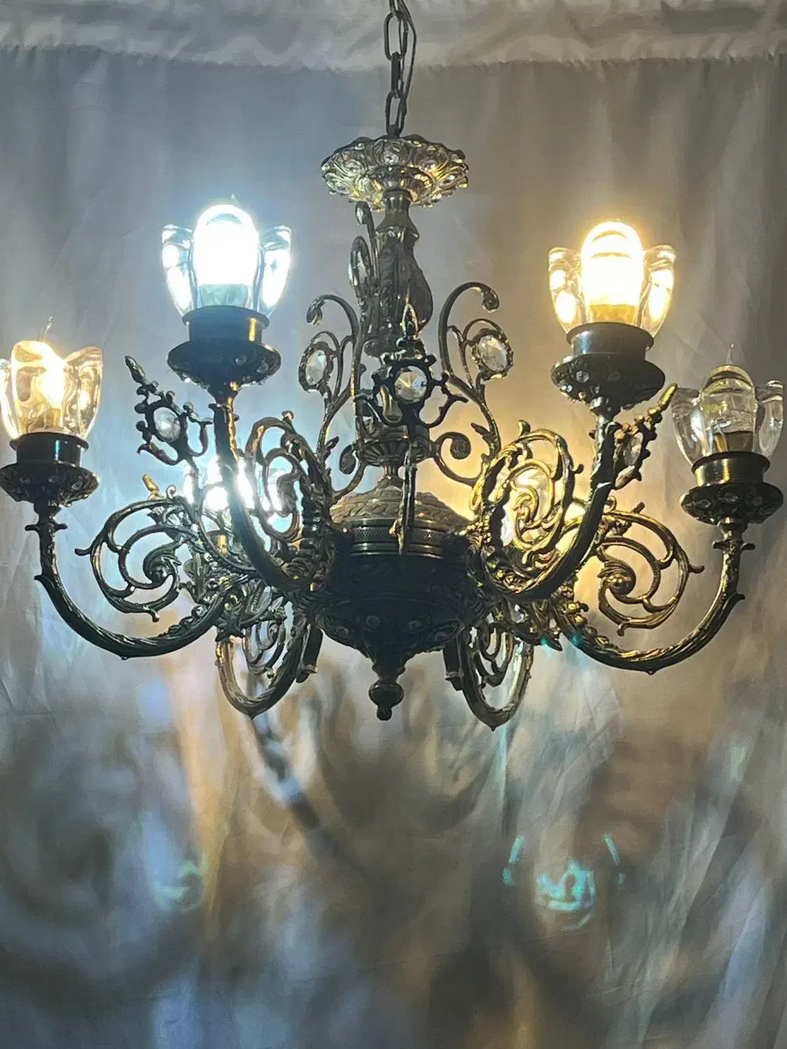 لوستر برنجی|لوستر و چراغ آویز|کرج, اصفهانی‌ها|دیوار