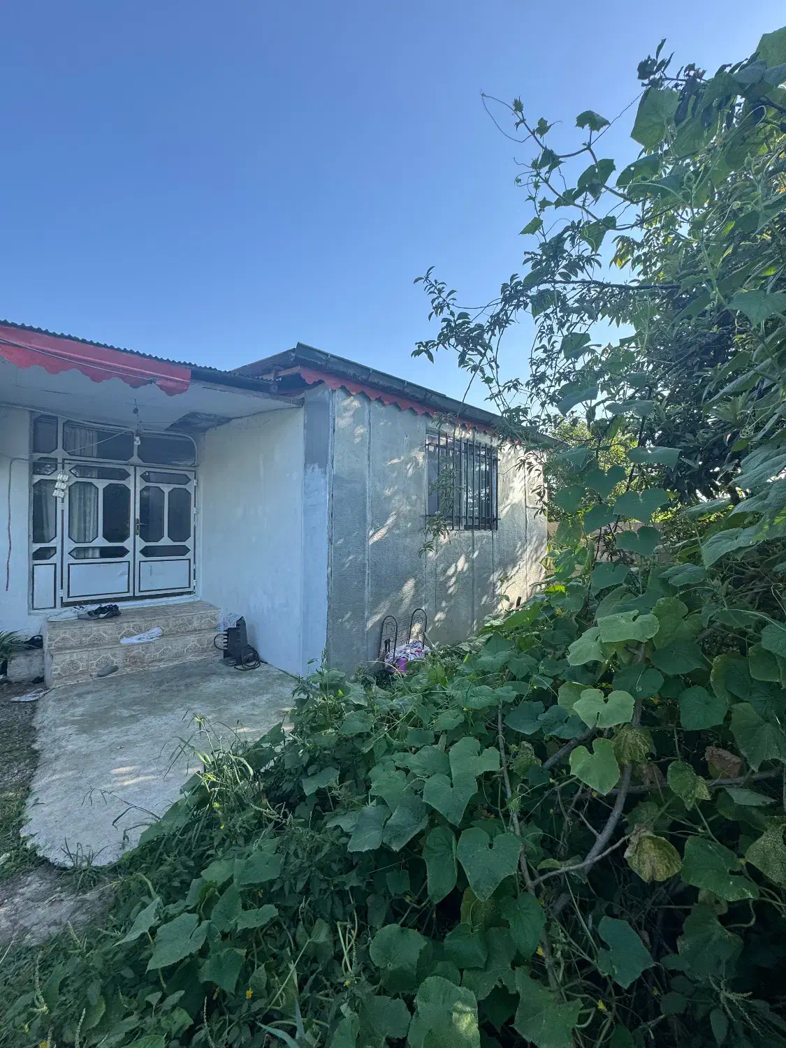 ویلا ۷۰ متر سند دار/نزدیک شهر و دریا/قابل سکونت|فروش خانه و ویلا|رضوانشهر, |دیوار