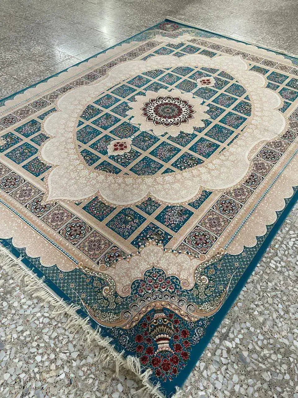 فرش تخفیفی|فرش|آران و بیدگل, |دیوار