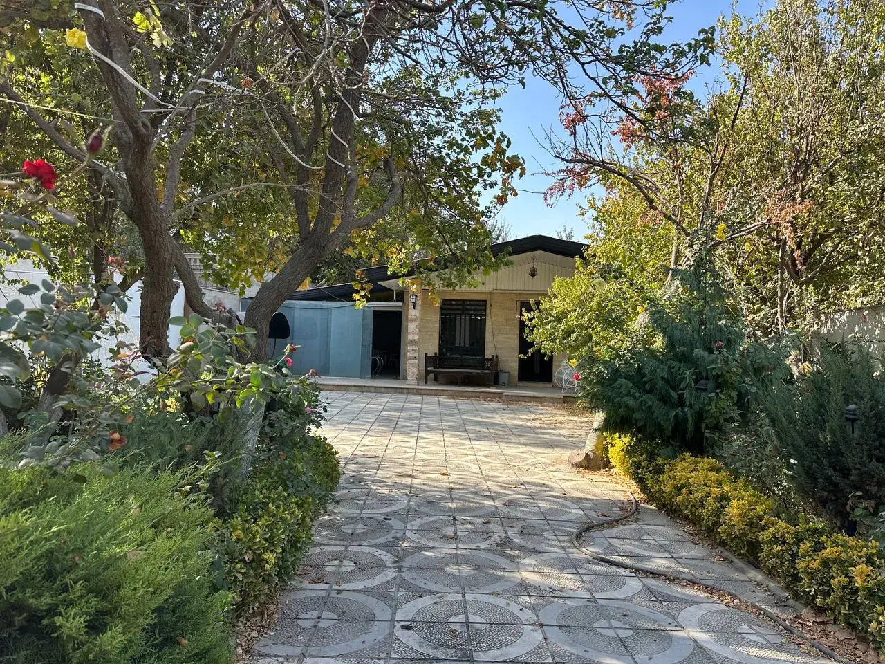 باغ ۶۲۰متری/واقع در منطقه ویلایی زیبادشت|فروش خانه و ویلا|محمدشهر, همایون ویلا|دیوار