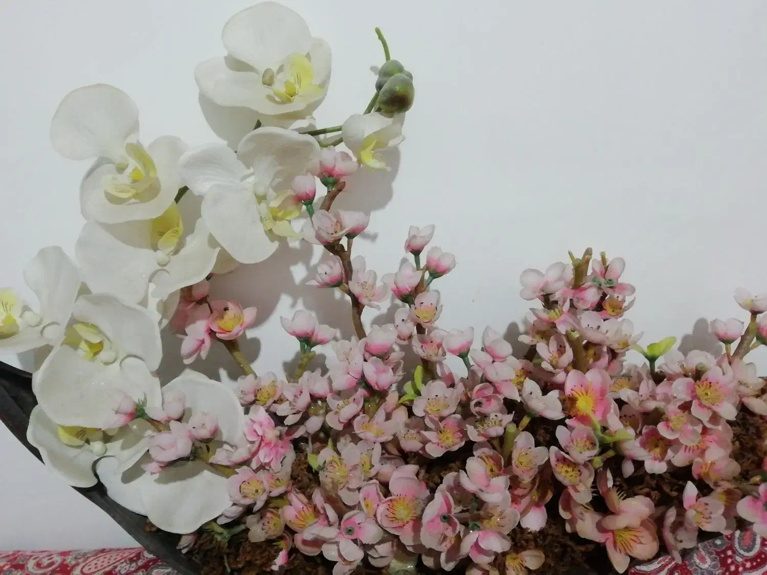 شکوفه|گل مصنوعی|سمنان, |دیوار