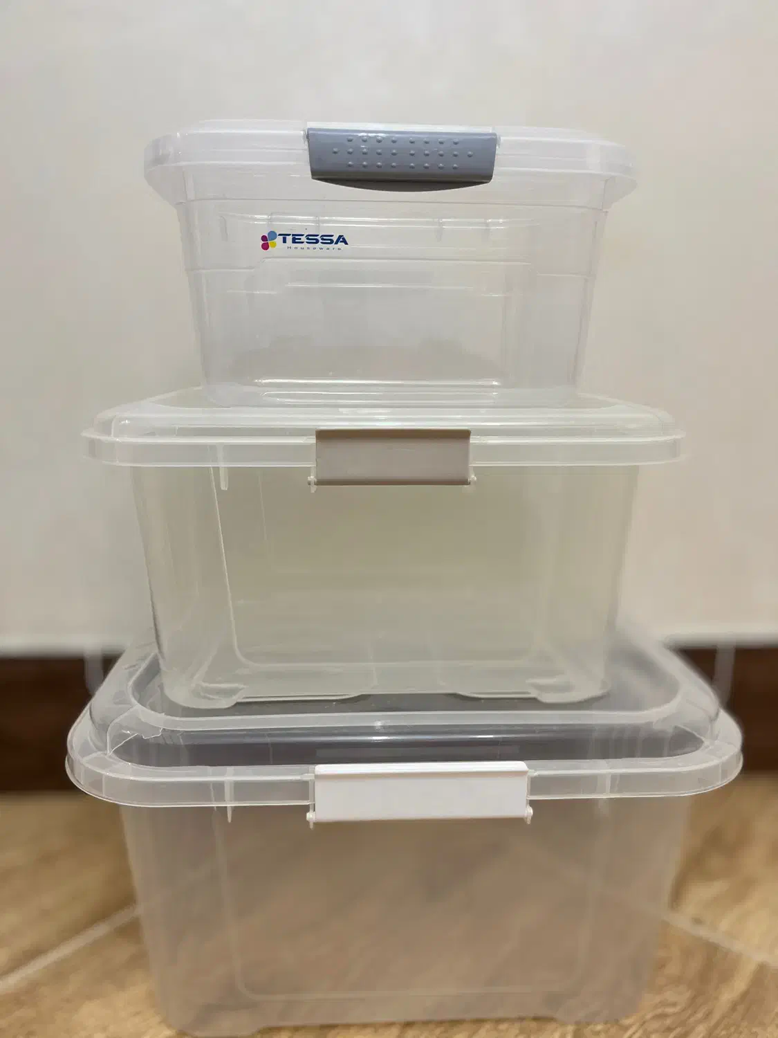 ظرف پلاستیکی درب دار شفاف|ظروف نگهدارنده، پلاستیکی، یک‌بارمصرف|بندرعباس, |دیوار