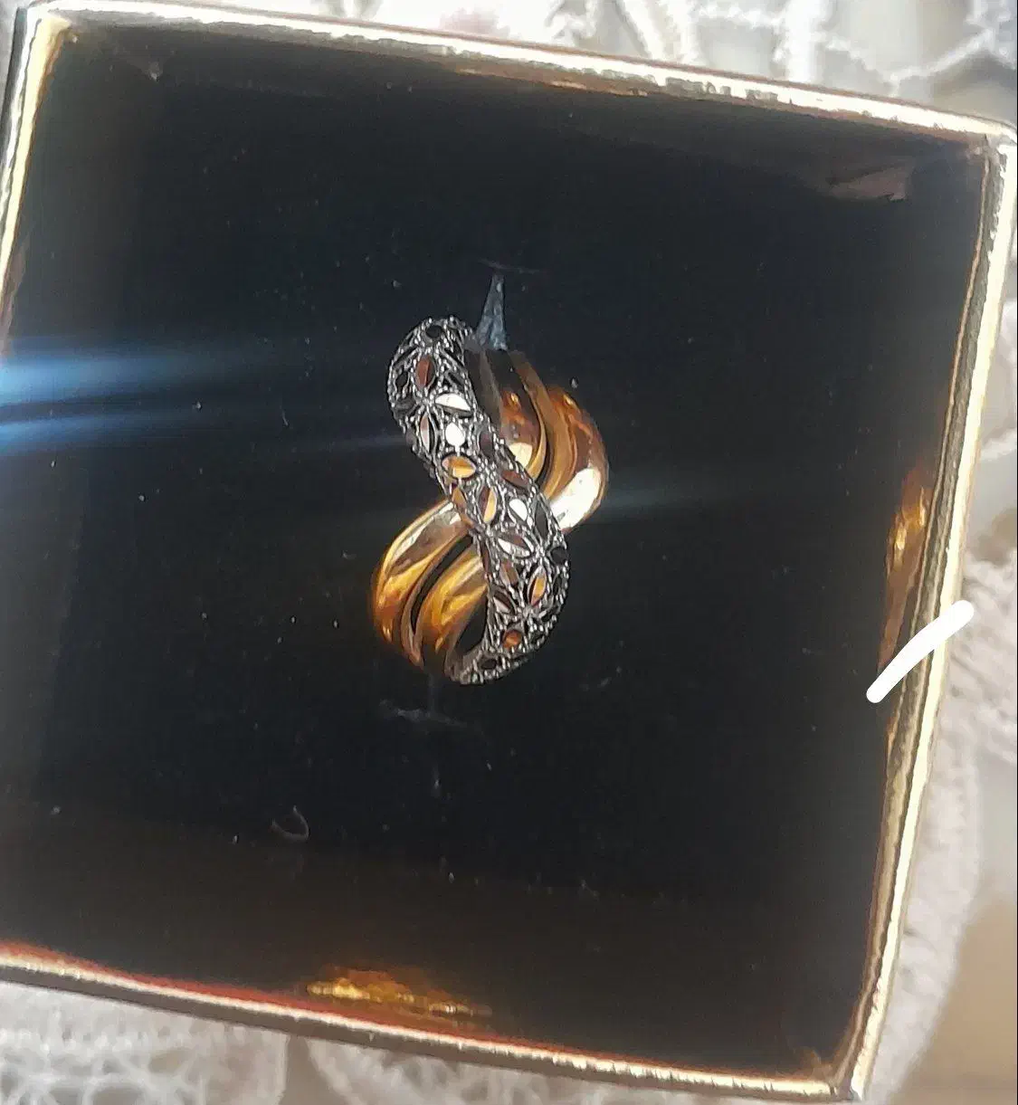 ۳درصد بالای تابلو|جواهرات|تربتحیدریه, حیدرآباد|دیوار