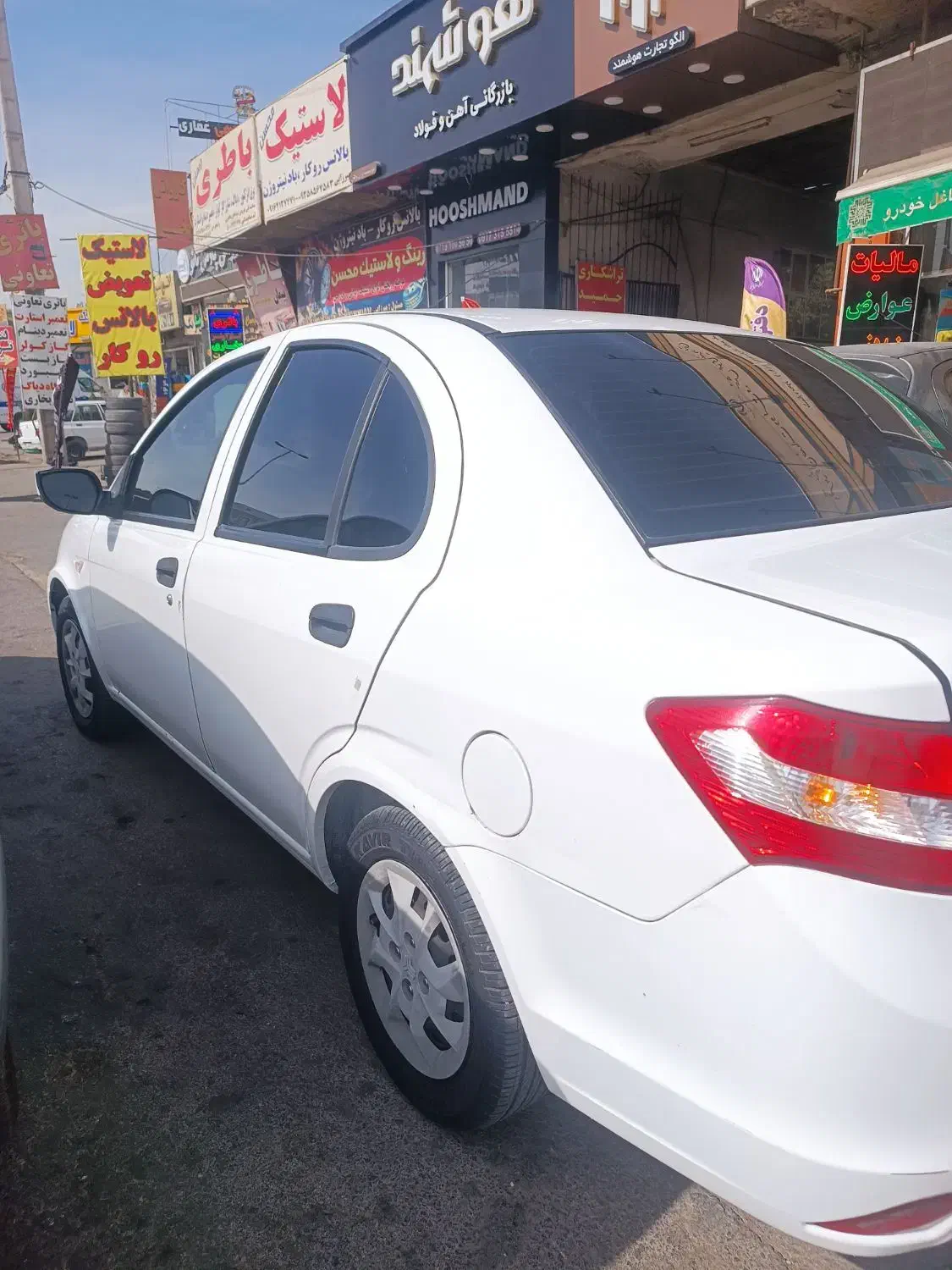 ساینا ۱۴۰۱|خودرو سواری و وانت|شیراز, شهرک امیر کبیر|دیوار