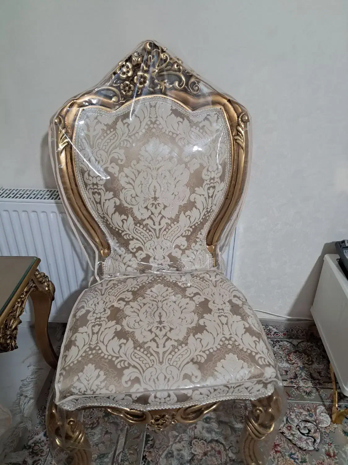 صندلی چوبی|میز و صندلی غذاخوری|تهران, خاک سفید|دیوار