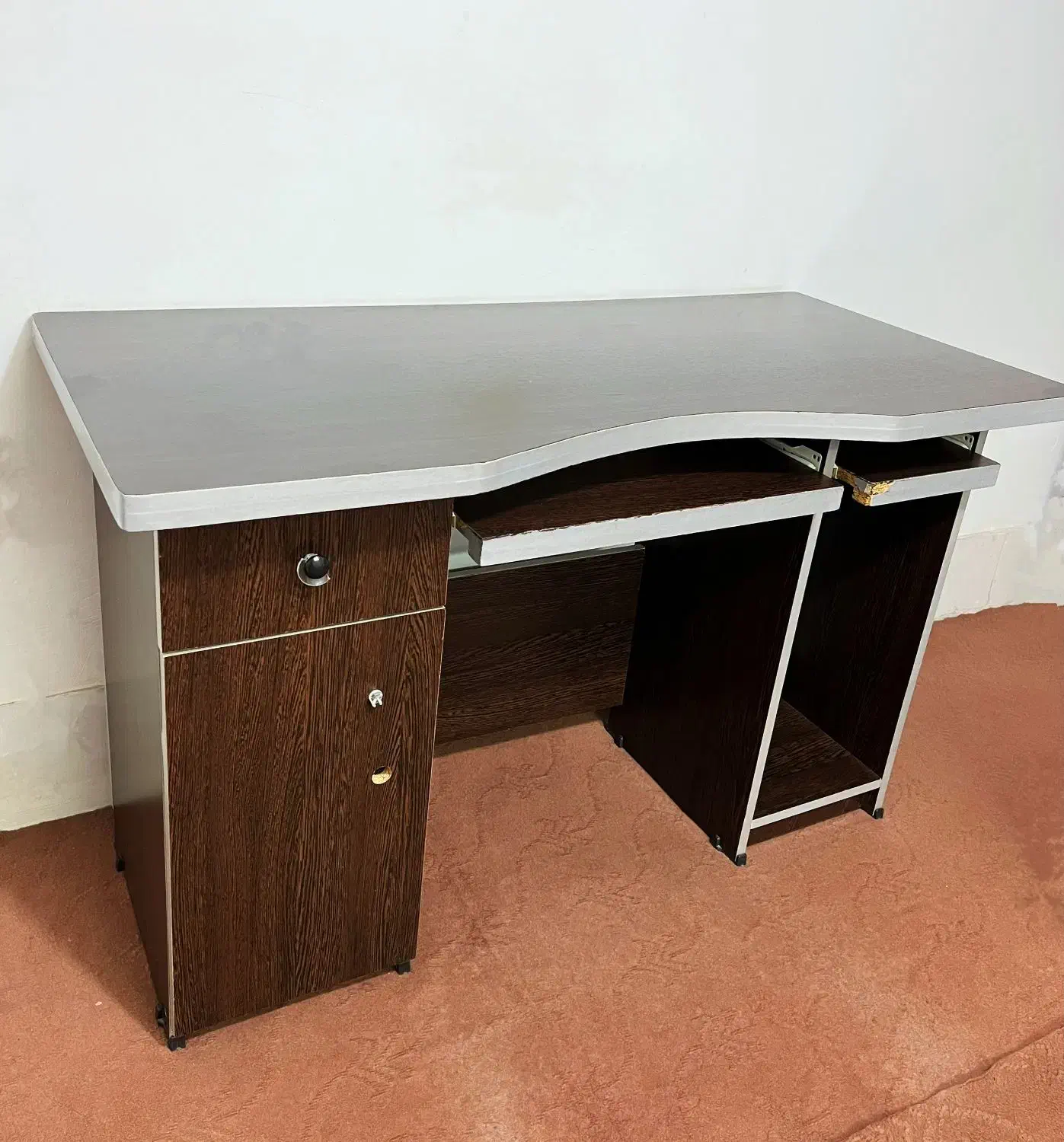 میز کامپیوتر ( تحریر)|میز تحریر و کامپیوتر|کاشان, طالقانی|دیوار