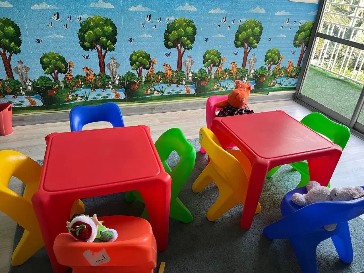 اجاره کلاس آموزشی در شمال تهران|اجارهٔ کوتاهمدت دفتر کار و فضای آموزشی|تهران, پاسداران|دیوار