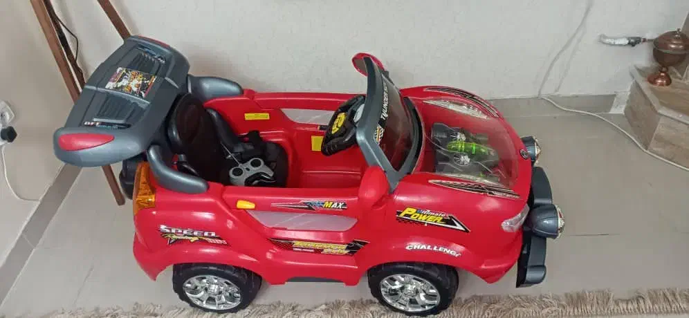 ماشین شارژی دوموتوره ودوقدرته|اسباببازی بچه|تنکابن, |دیوار