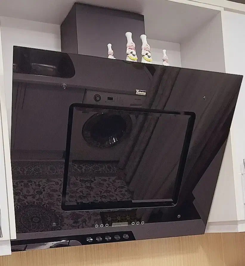 هود|هود|نسیم‌شهر, |دیوار