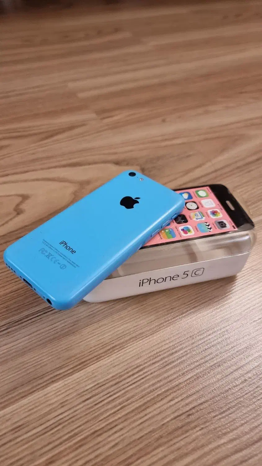 ایفون 5C 16g عطیقه|موبایل|اردبیل, |دیوار