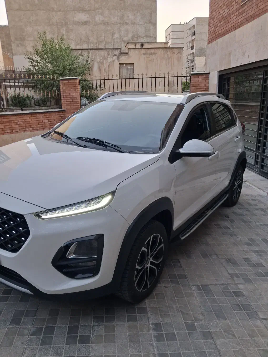 x22 pro|خودرو سواری و وانت|همدان, |دیوار