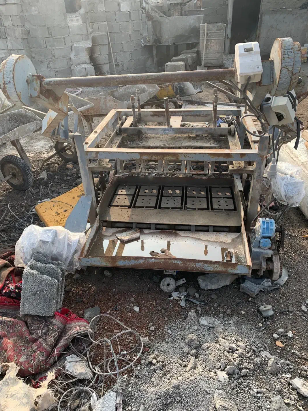 فروش دستگاه بلوکزنی و خردکن|ماشینآلات صنعتی|مشهد, باغون آباد|دیوار