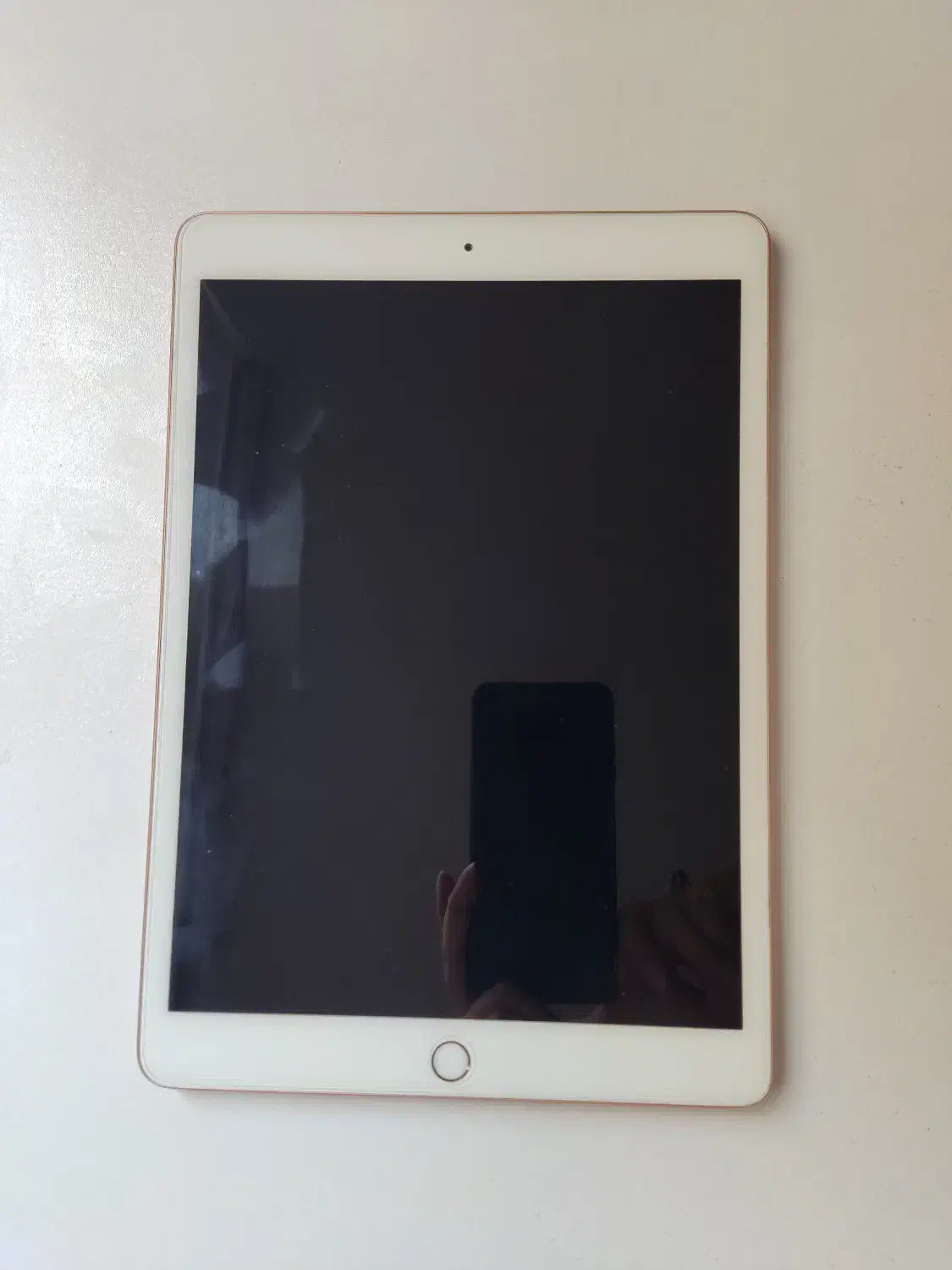 آیپد ۷ گلد، سالم،کم‌استفاده و تمیز / Wi-Fi|تبلت|تهران, قیام|دیوار