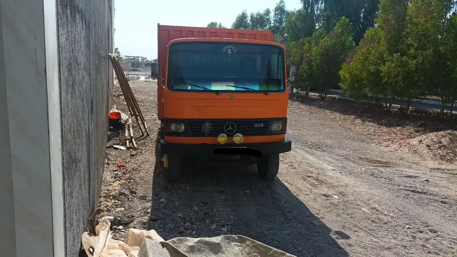 بنز خاور ۶۰۸ مدل ۸۶ باری اتاق فلزی|خودرو سنگین|بم, |دیوار