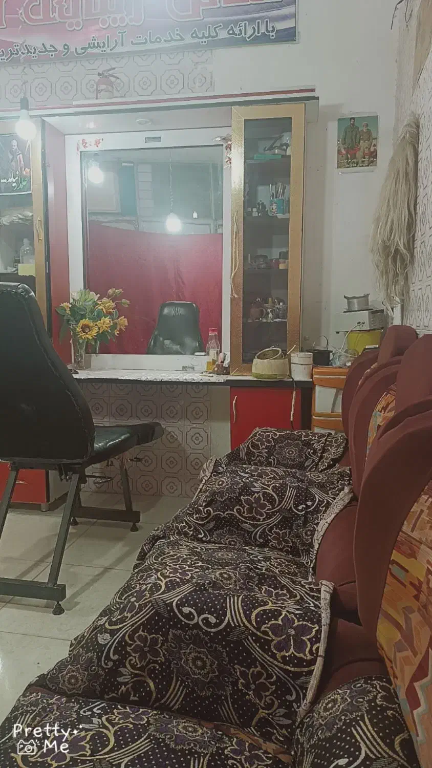 دکورآرایشگاه زنانه ومردانه|آرایشگاه و سالن‌های زیبایی|جیرفت, |دیوار