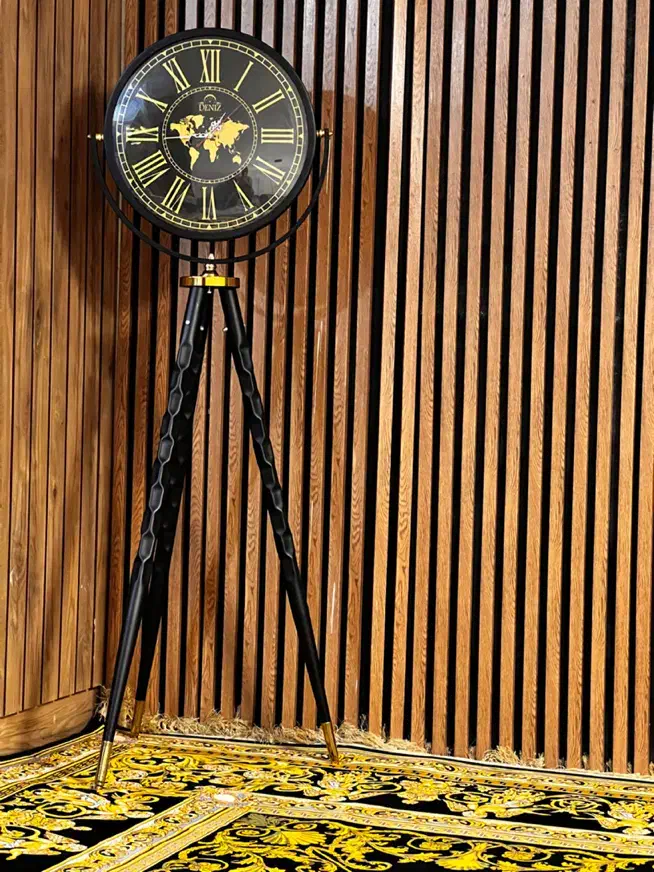 ساعت ایستاده|ساعت دیواری و تزئینی|زابل, |دیوار