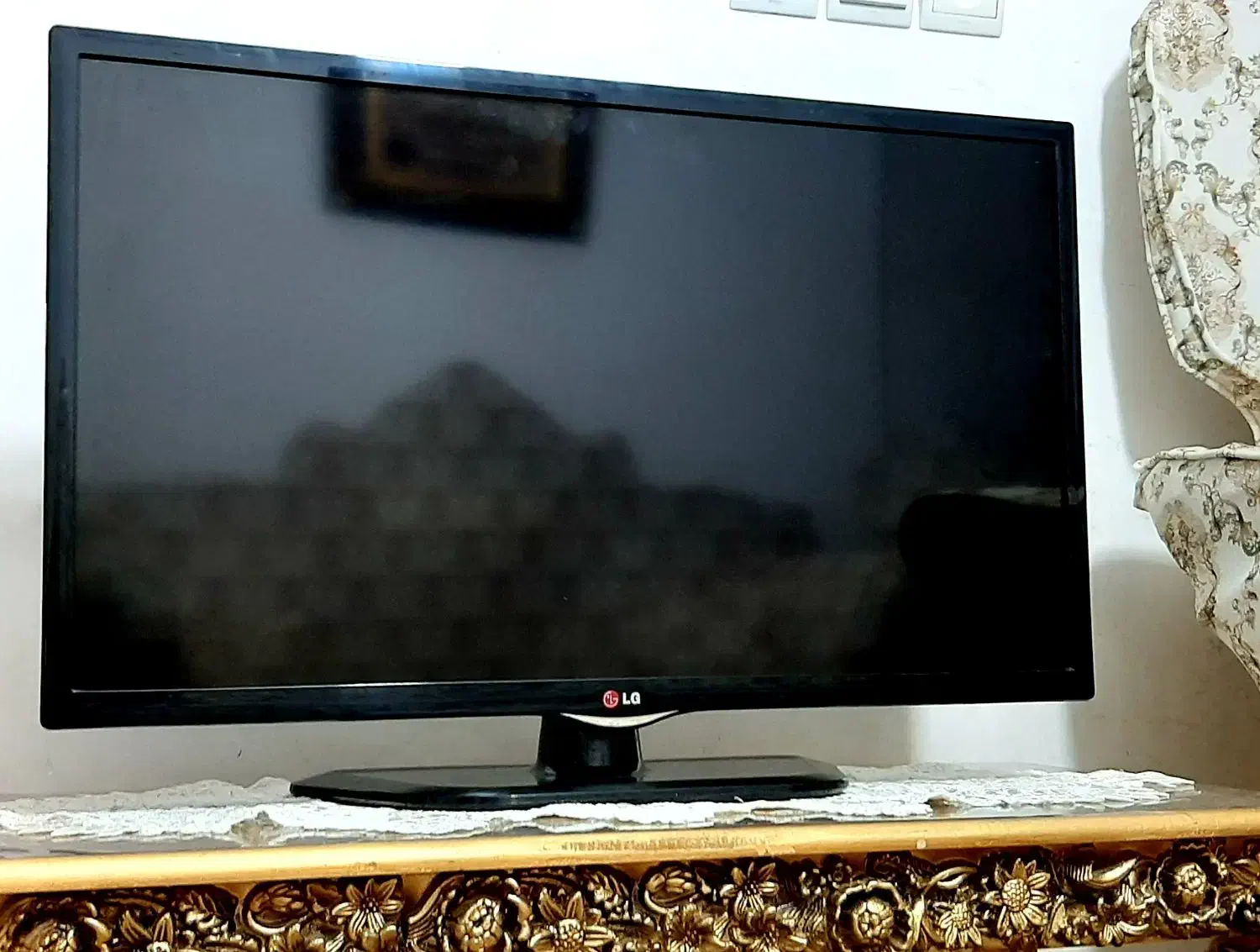 تلویزیون ال ای دی 32اینچ|تلویزیون و پروژکتور|تبریز, |دیوار