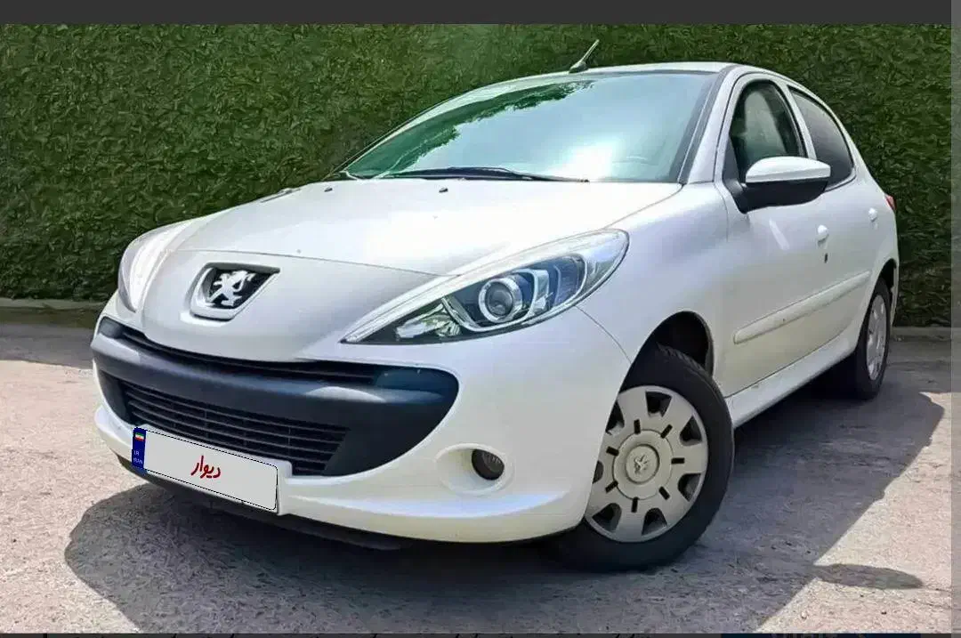 ۲۰۷ سقف فلز|خودرو سواری و وانت|شهرکرد, |دیوار