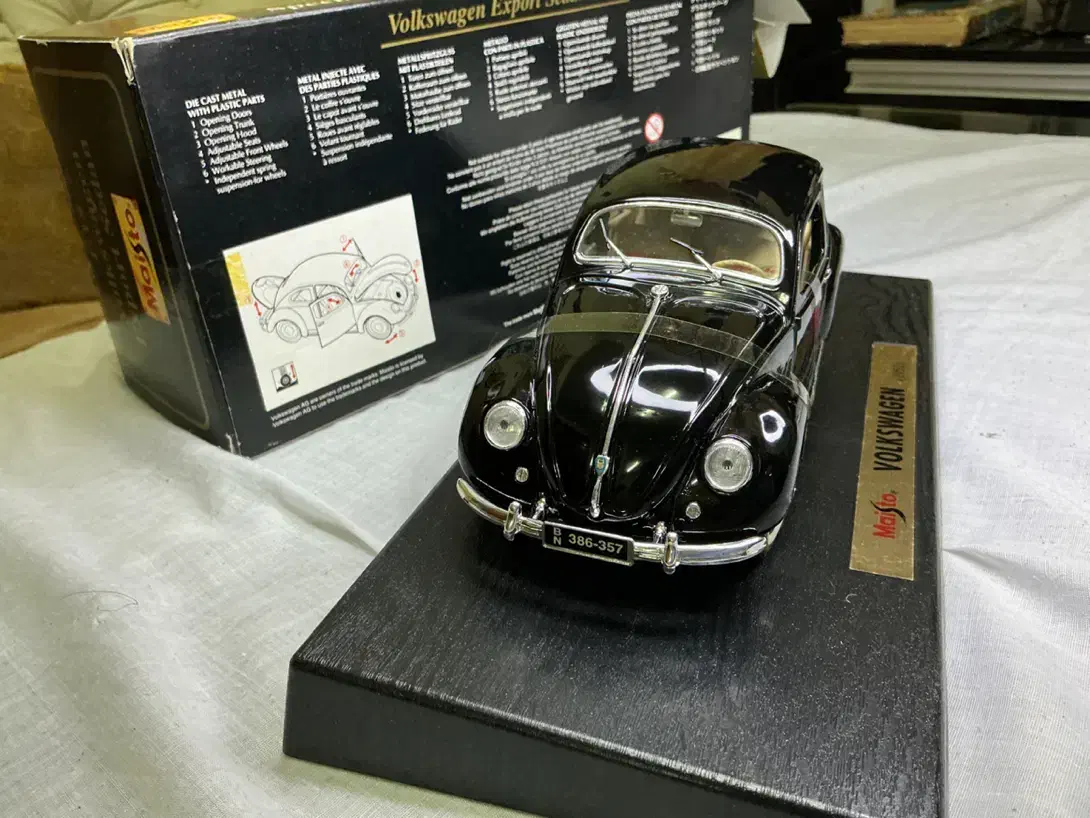 ماکت Volkswagen export sedan maisto|کلکسیون و سرگرمی|بندر انزلی, عباس آباد|دیوار