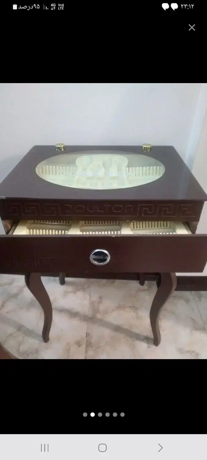 یک عدد گنجه|بوفه، ویترین، کنسول|زبرخان, |دیوار