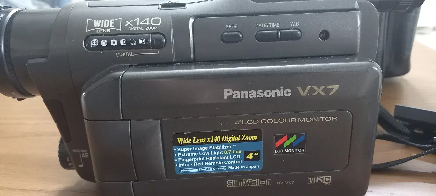 دوربین فیلمبرداری پاناسونیک|دوربین عکاسی و فیلم‌برداری|شیراز, قدوسی غربی|دیوار