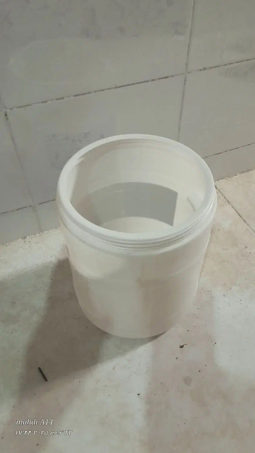 ظروف پلاستیکی|ظروف نگهدارنده، پلاستیکی، یک‌بارمصرف|مشهد, انقلاب|دیوار