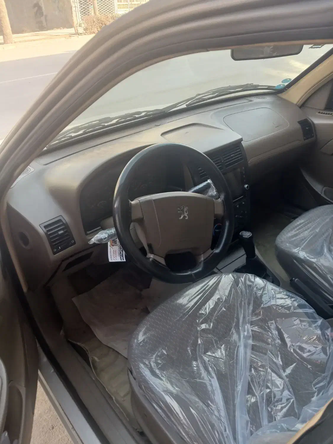 پژو ۴۰۵ مدل ۹۶ دوگانه فابریک|خودرو سواری و وانت|آشخانه, |دیوار