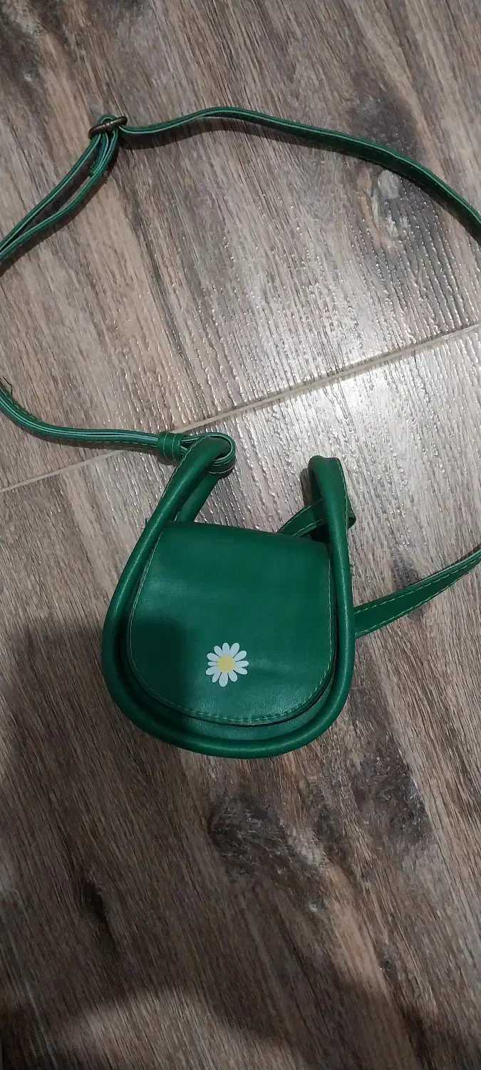 کیف دخترونه درحد نو|کیف، کفش، کمربند|ساری, |دیوار