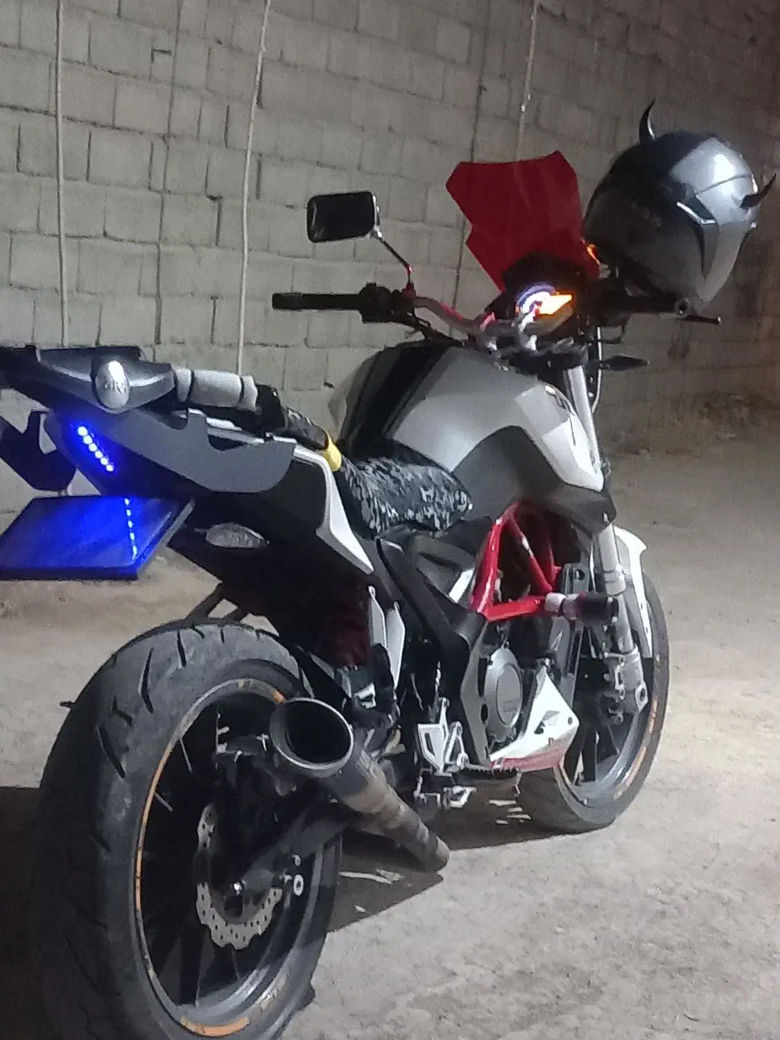 بنلی ۹۶ با لوازم|موتورسیکلت|کرج, فاز ۳ مهرشهر|دیوار