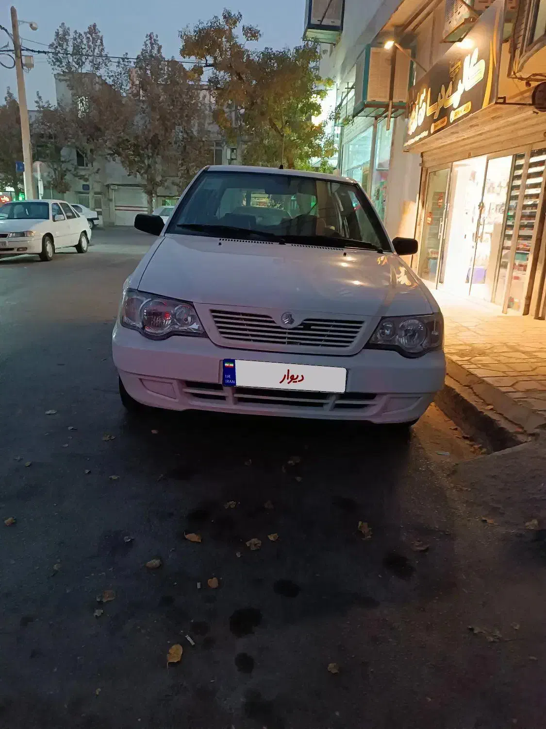 111مدل 98 درحد|خودرو سواری و وانت|مشهد, فدک|دیوار