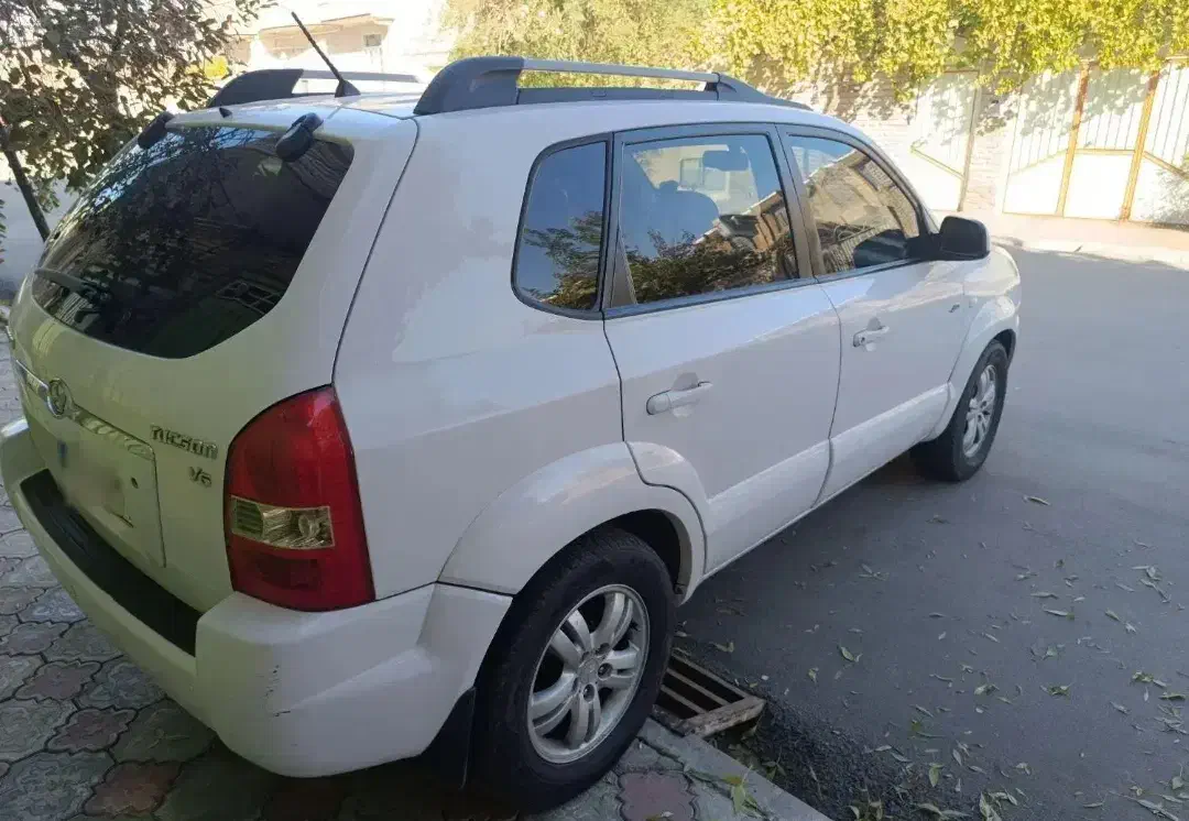 هیوندا توسان سالم سالم|خودرو سواری و وانت|قشم, |دیوار