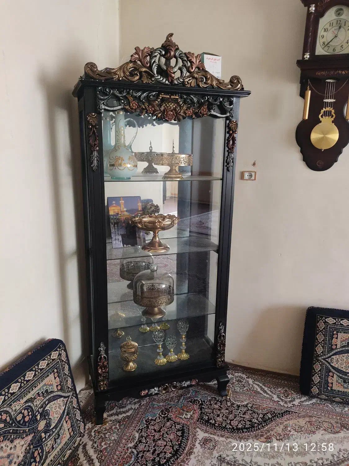 بوفه و ساعت در حد خیلی نو قهوه ای خوشرنگ|ساعت دیواری و تزئینی|اسلامآباد غرب, |دیوار