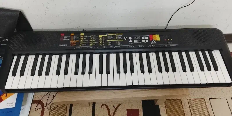 پیانو (ارگ) دیجیتالی YAMAHA PSR-F52|پیانو، کیبورد، آکاردئون|سمنان, |دیوار