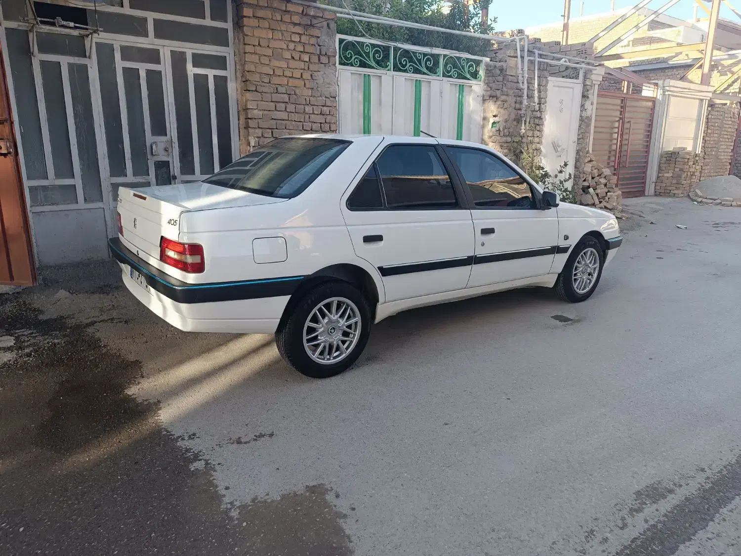 پژو405 slx|خودرو سواری و وانت|خرمآباد, |دیوار