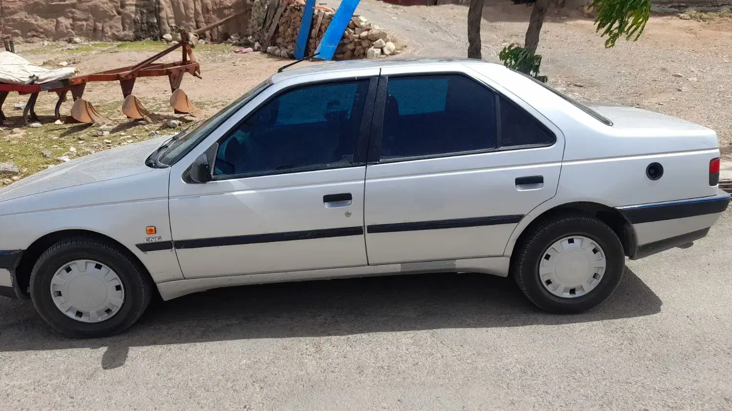 پژو 405 GLX - دوگانه سوز CNG، مدل ۱۳۹۶|خودرو سواری و وانت|آبدانان, |دیوار