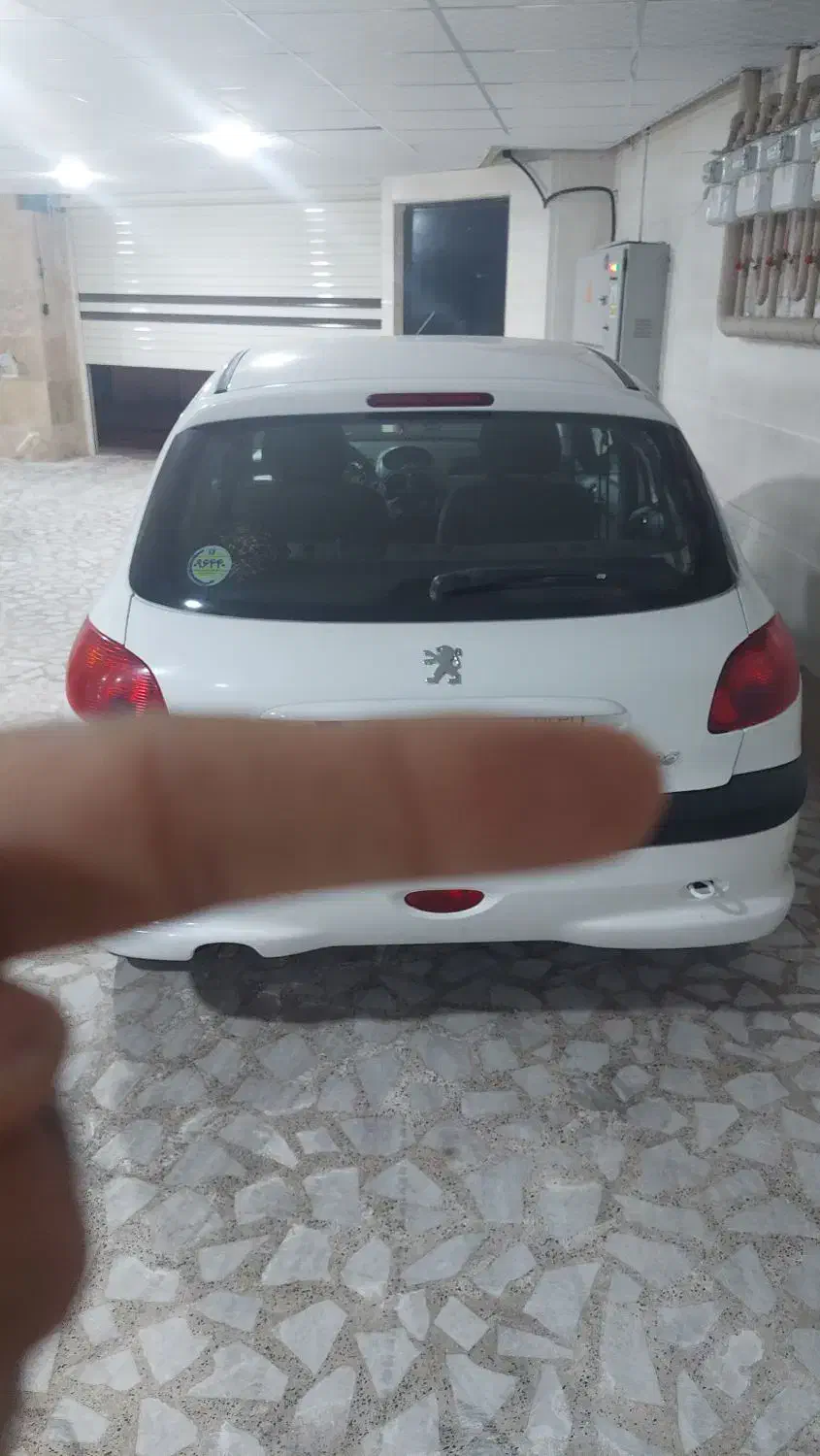 پژو ۲۰۶|خودرو سواری و وانت|رشت, استقامت ۱|دیوار