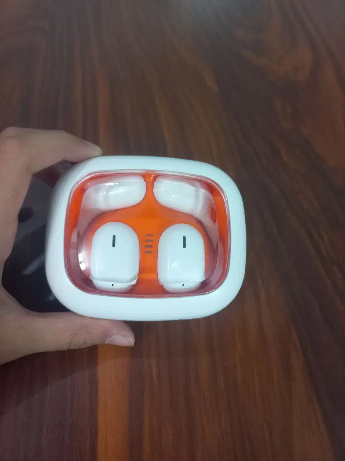 ایرپاد دور گوشی مدل A7|پخشکننده همراه|مشهد, عامل|دیوار