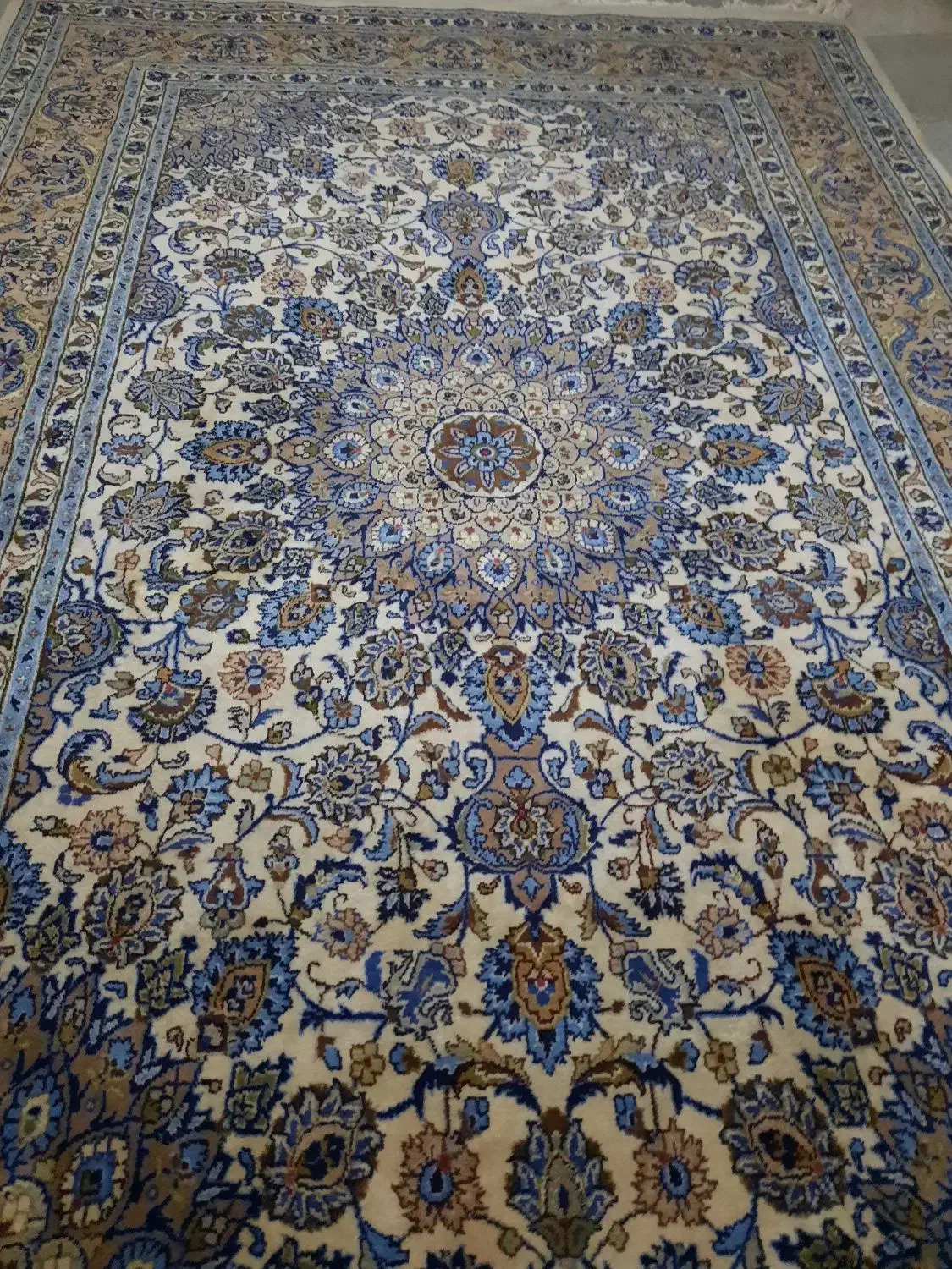 فرش دست بافت|فرش|تربتحیدریه, بالا ولایت|دیوار