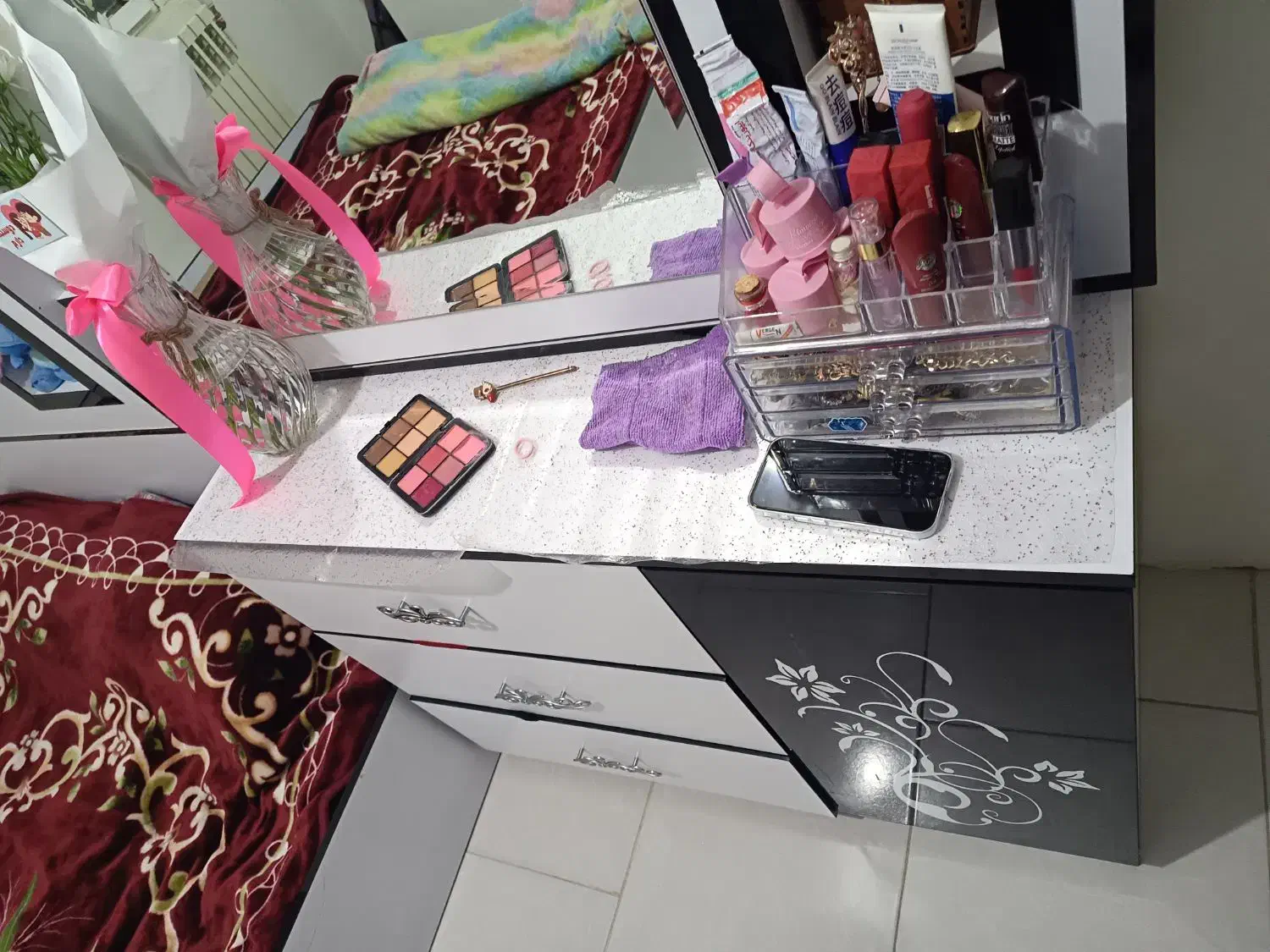 فرش ۱۲ متری سرویس خواب|فرش|محمدیه-قزوین, |دیوار