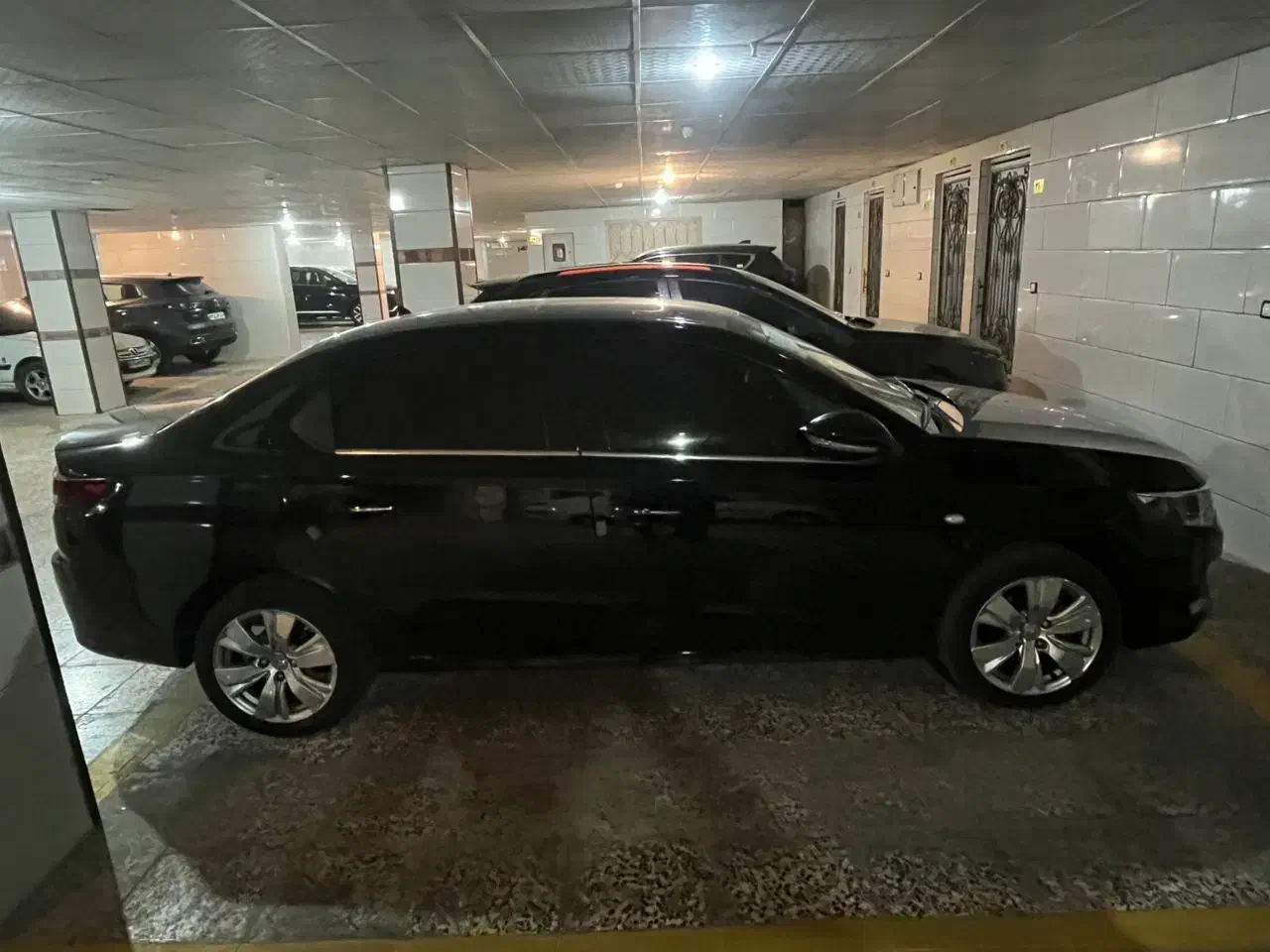 تارا اتومات v2 مشکی|خودرو سواری و وانت|شیراز, دکتر حسابی|دیوار